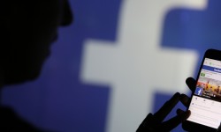 Xóa bài mà không cho người dùng 'kháng cáo', Facebook bị chỉ trích